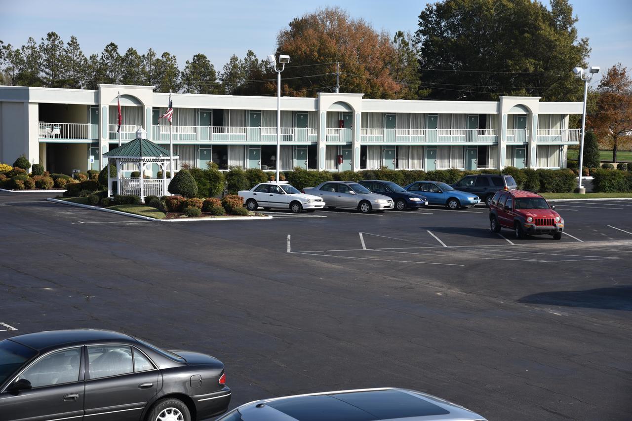 Hospitality House Union City Us 51, Tn Eksteriør billede
